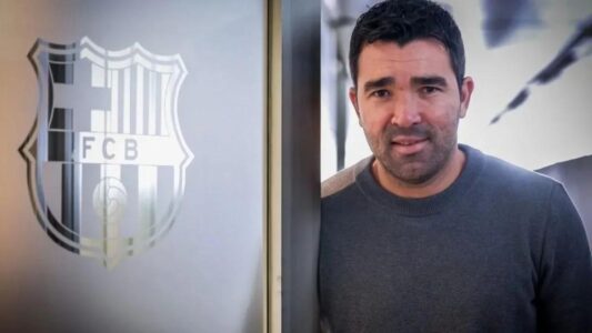 ديكو وروبرت ليفاندوفسكي في نادي برشلونة يتحدثان عن تجديد العقد