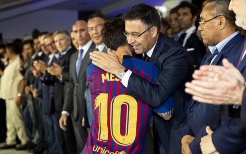 جوسيب ماريا بارتوميو يتحدث عن كواليس رحيل ليونيل ميسي عن نادي برشلونة